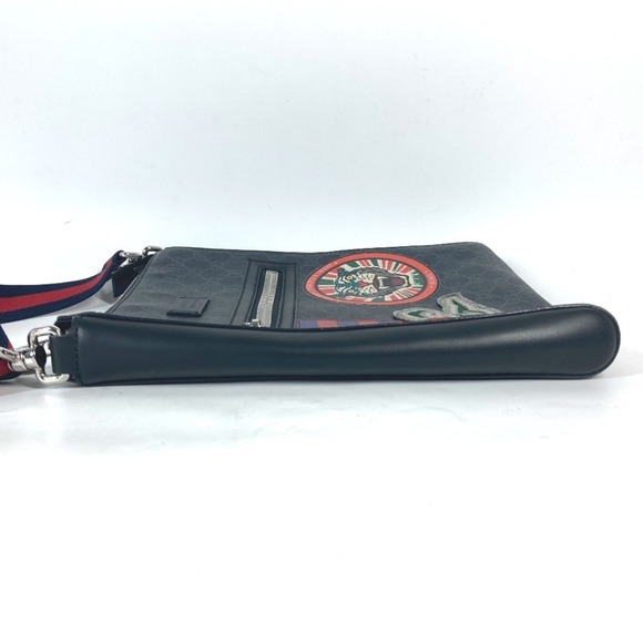 GUCCI Black Canvas Messenger Shoulder Bag - Picture 3 of 16